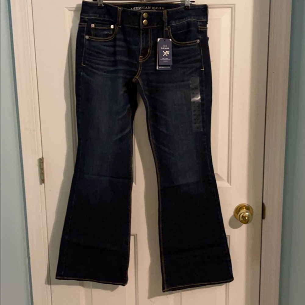 Women’s American Eagle Jeans